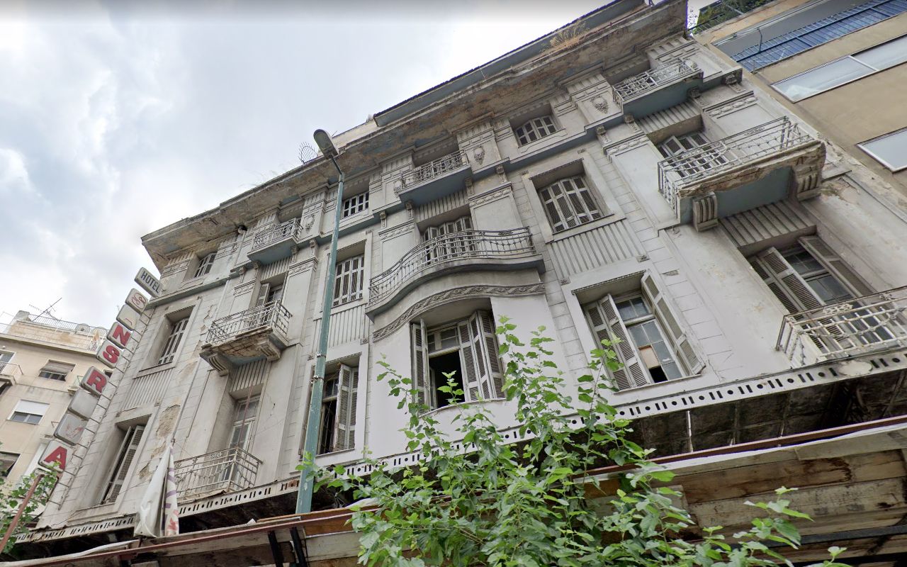 Το ιστορικό ξενοδοχείο Sans Rival στη Λιοσίων