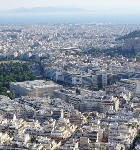 Η Αθήνα από ψηλά - Design by Canva Pro
