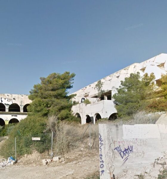 Το ημιτελές ξενοδοχείο στην Αγία Μαρίνα