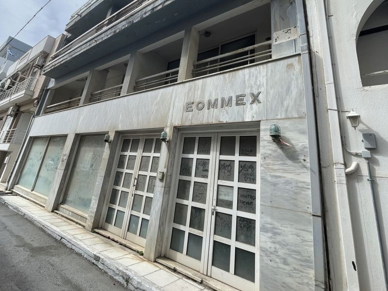 To 4ώροφο κτίσμα, πρώην ξενοδοχείο, στον Άγιο Νικόλαο Λασιθίου - Πηγή: ΕΤΑΔ