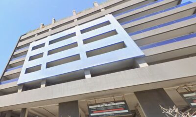 Το πολυώροφο κτίριο στη συμβολή των οδών Παπαστράτου και Αγίου Δημητρίου στον Πειραιά - Πηγή: Google Maps