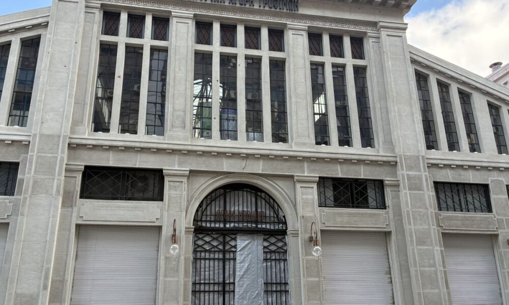 Το κτίριο της Αγοράς Μοδιάνο στη Θεσσαλονίκη - Πηγή: Bizness.gr