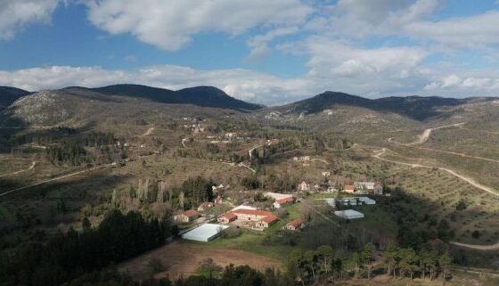 Πρώην βασιλικό κτήμα στο Τατόι - Πηγή: Υπερταμείο