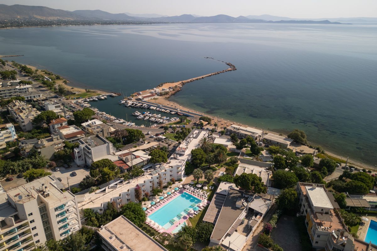 Marathon Beach Resort - - Πηγή: Brown Hotels