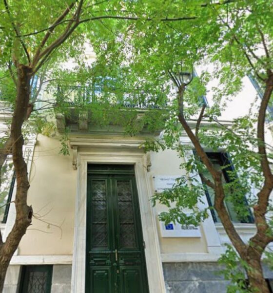 Το ακίνητο της ΕΟΕ στην οδό Καψάλη 4 στο Κολωνάκι - Πηγή: Google Maps